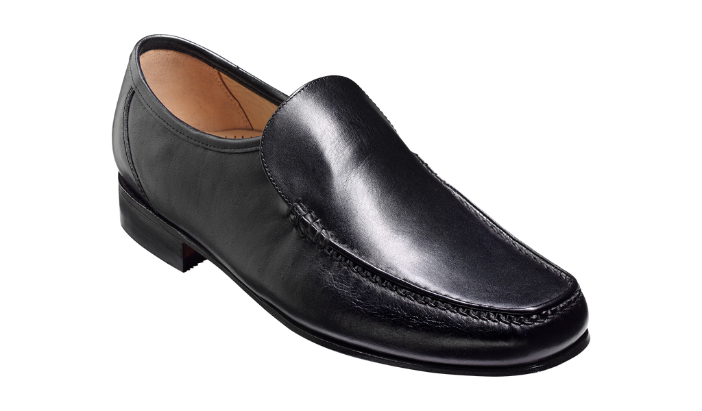Claude plain clarks sales