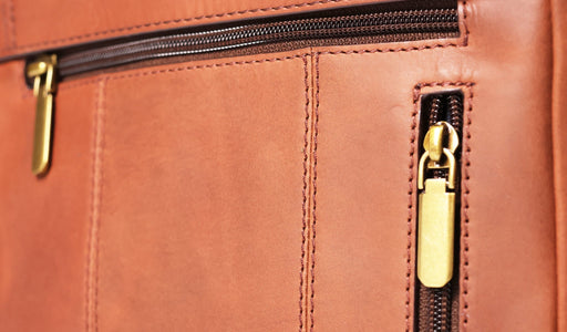 Small Man Bag - Exeter Brown Oiled Pull-Up